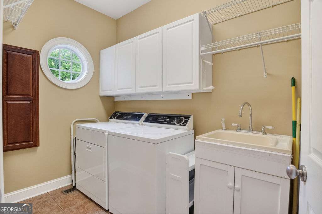 112 Annas Walk Athens GA 30606