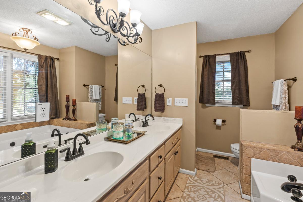 5126 Cash Road Flowery Branch GA 30542
