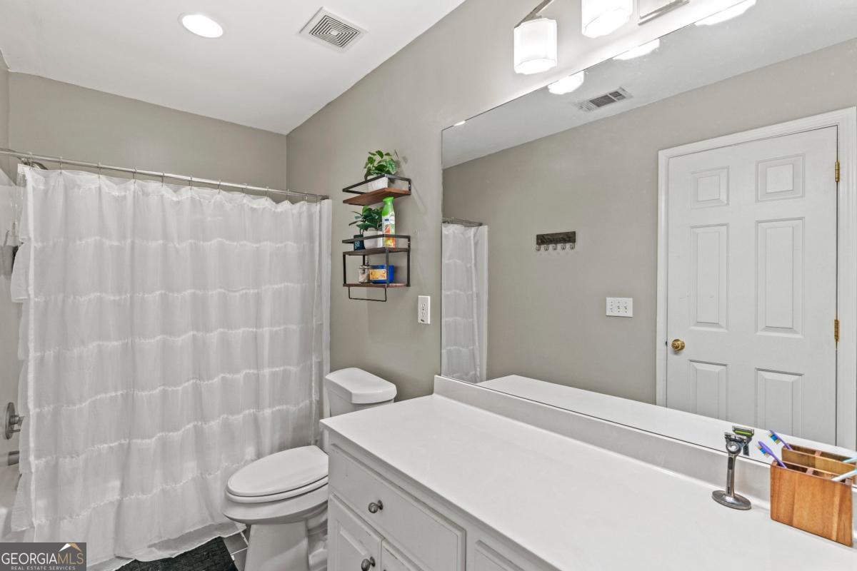5126 Cash Road Flowery Branch GA 30542