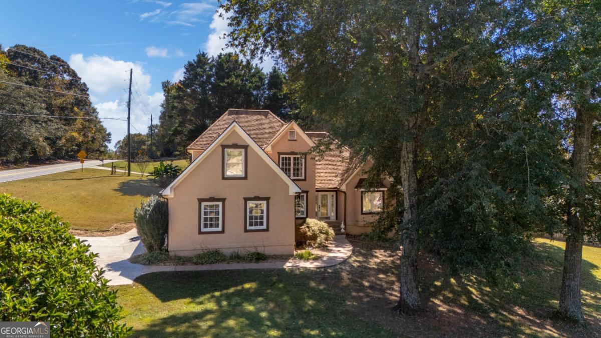 5126 Cash Road Flowery Branch GA 30542