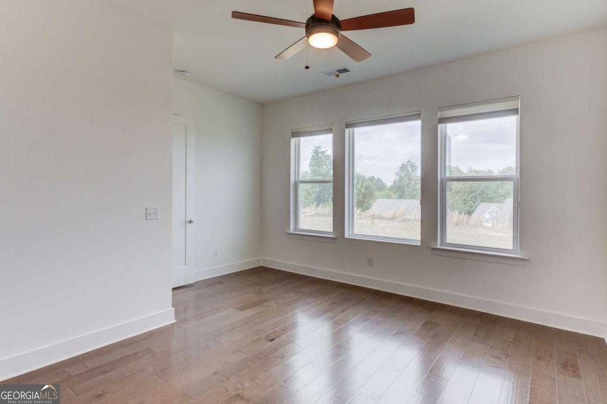 6917 River Rock Drive Flowery Branch GA 30542
