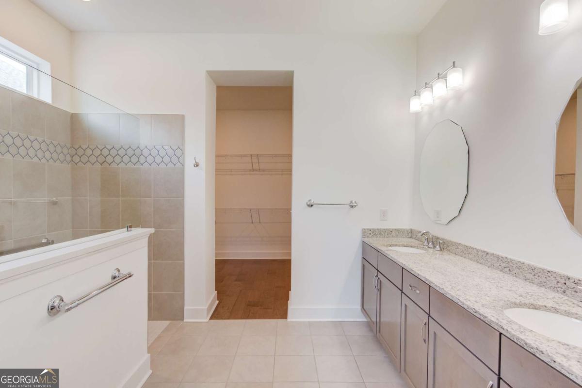 6917 River Rock Drive Flowery Branch GA 30542