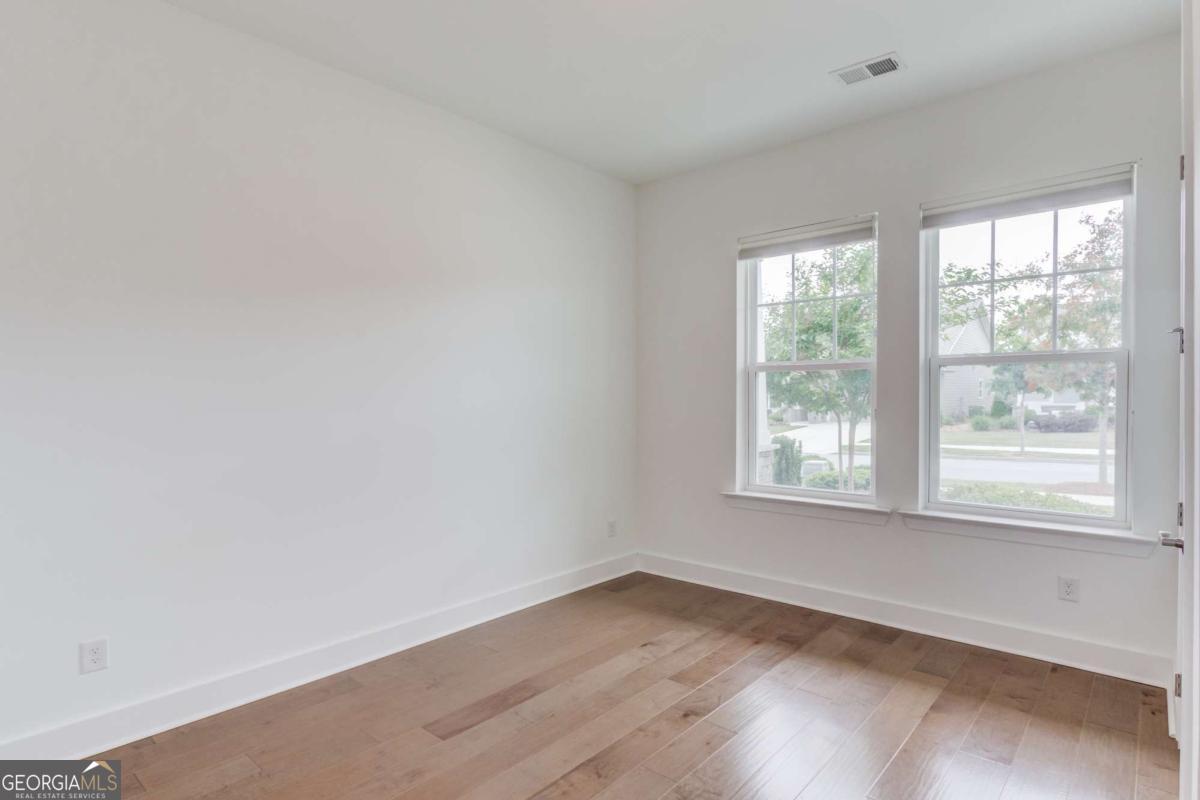 6917 River Rock Drive Flowery Branch GA 30542