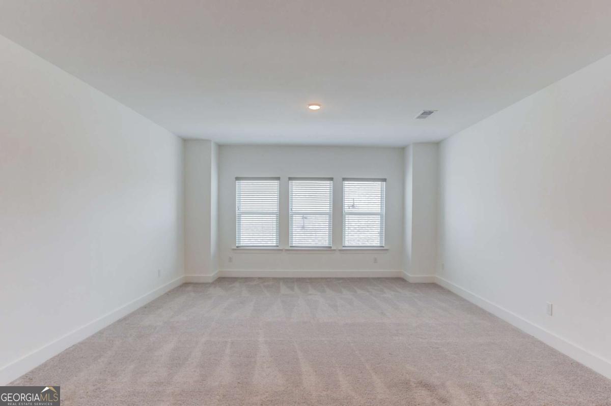 6917 River Rock Drive Flowery Branch GA 30542