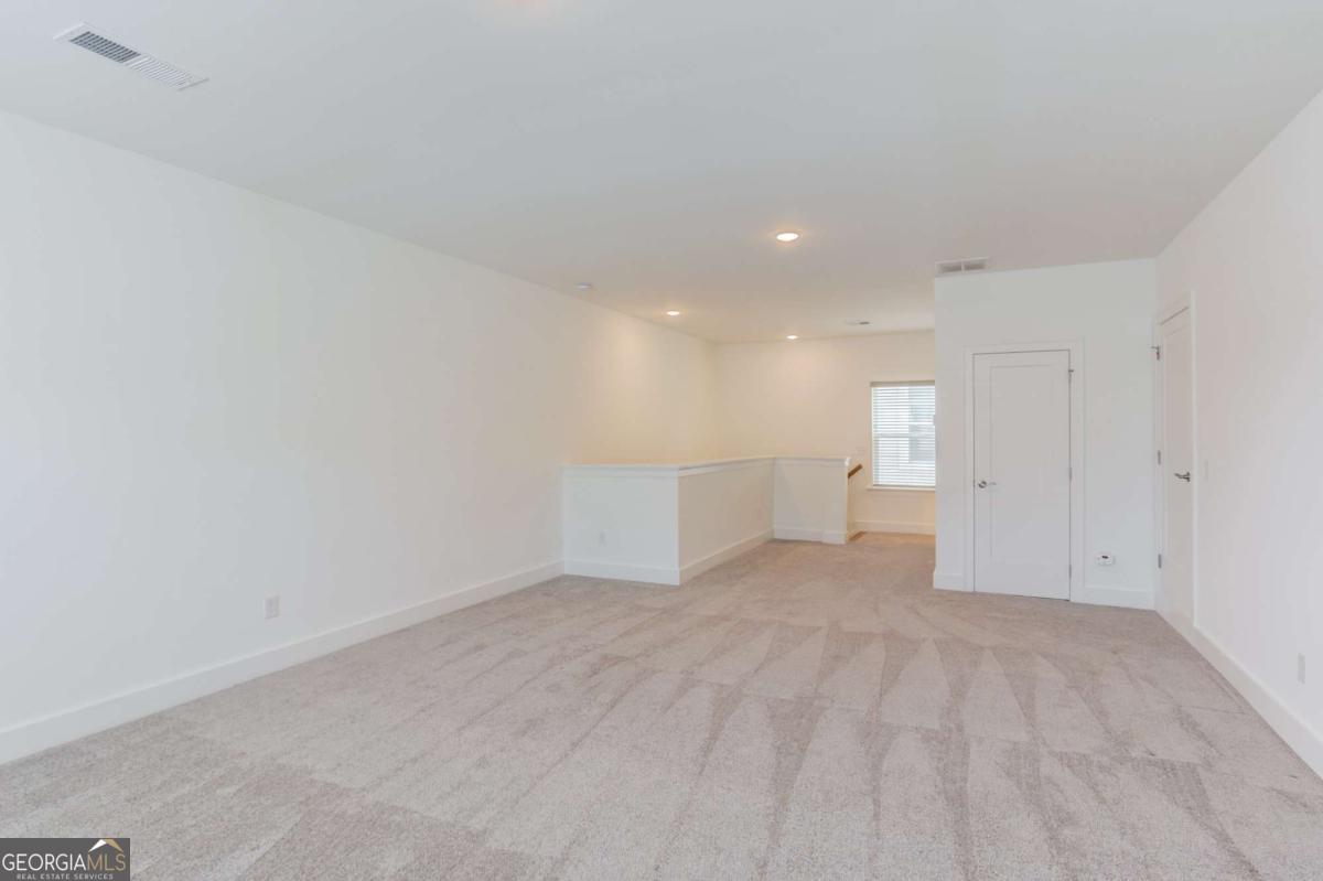 6917 River Rock Drive Flowery Branch GA 30542