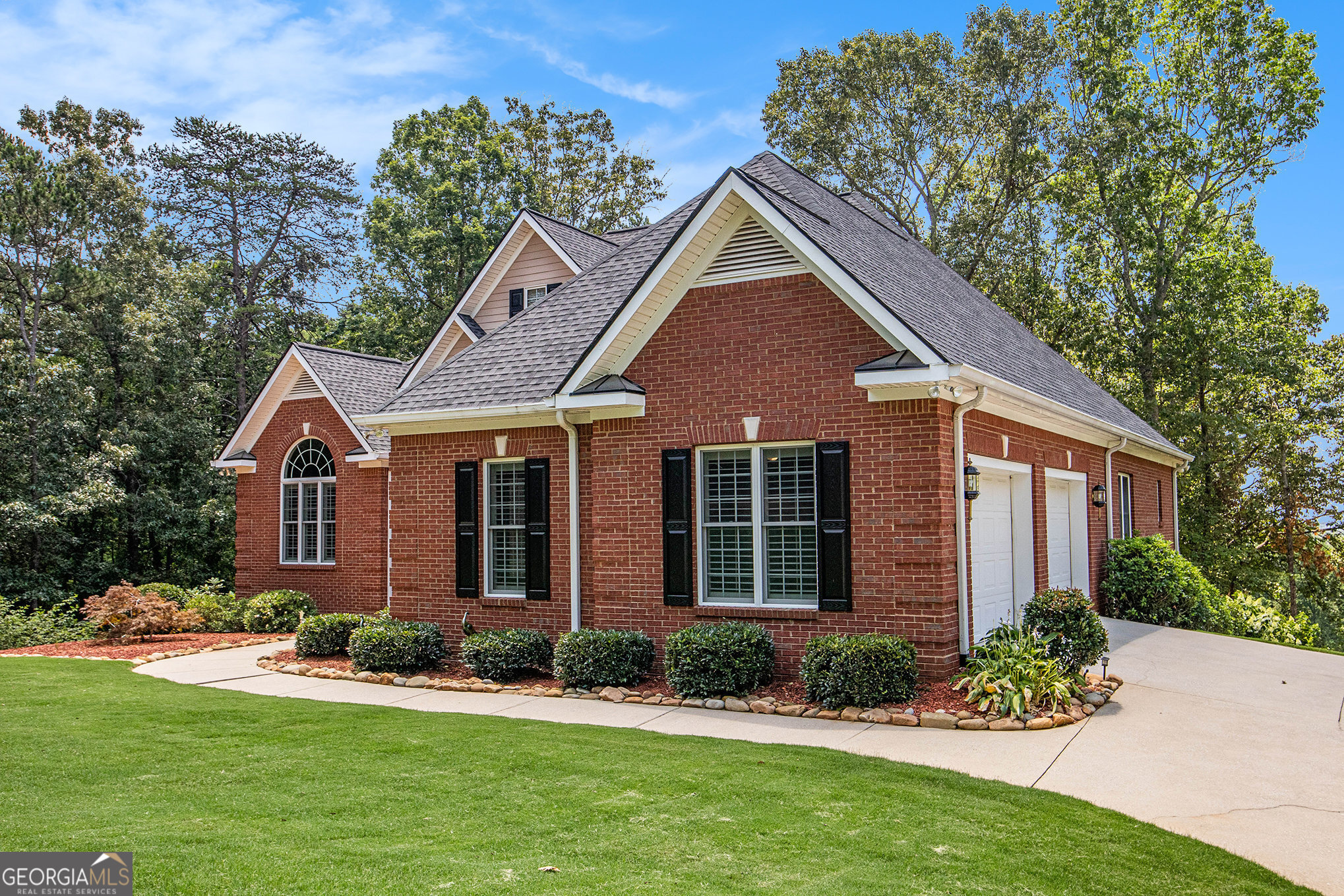 131 Wine Sap Way Clarkesville GA 30523