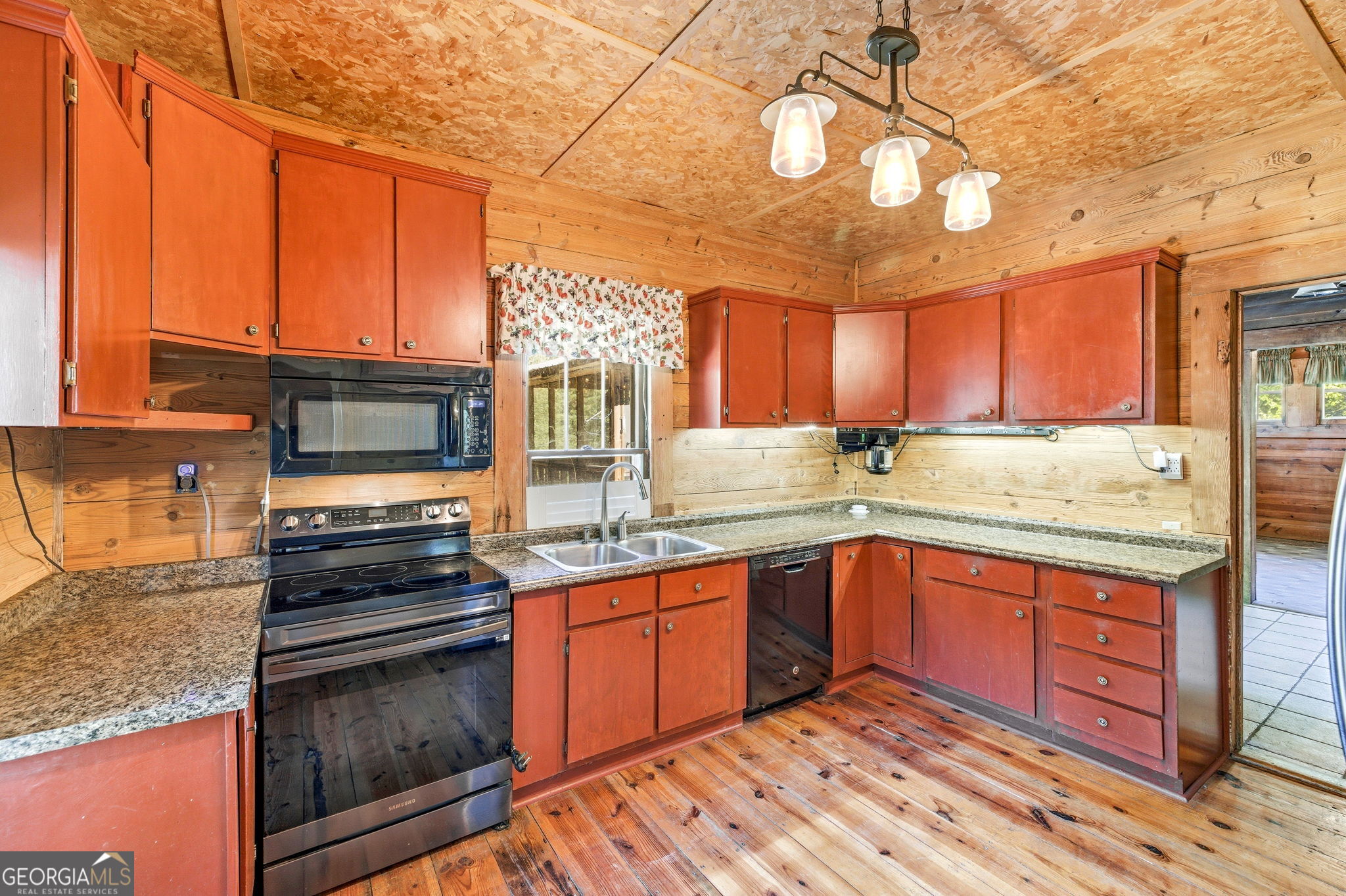 3213 Highway 326 Commerce GA 30530