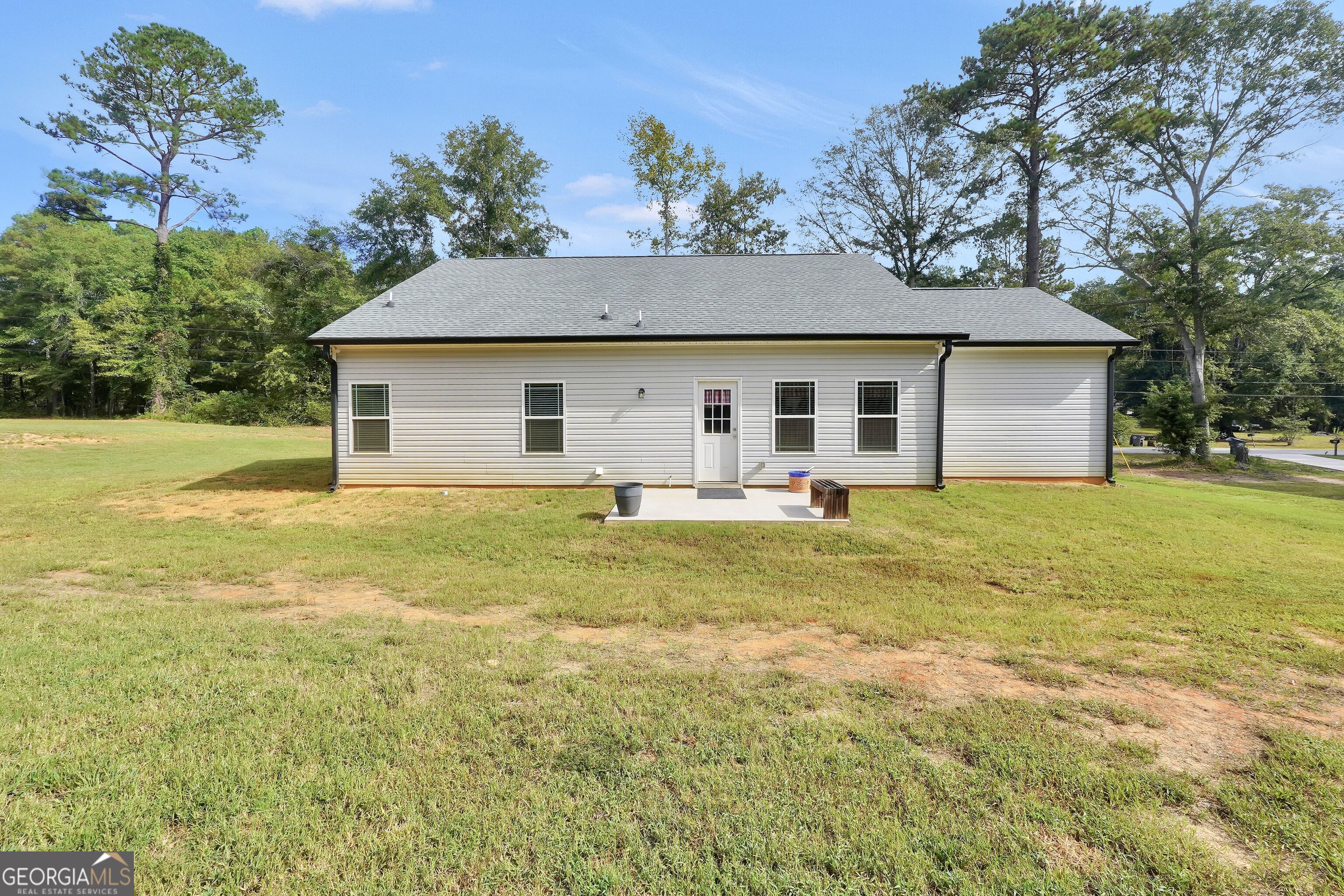 662 Grove Street Barnesville GA 30204