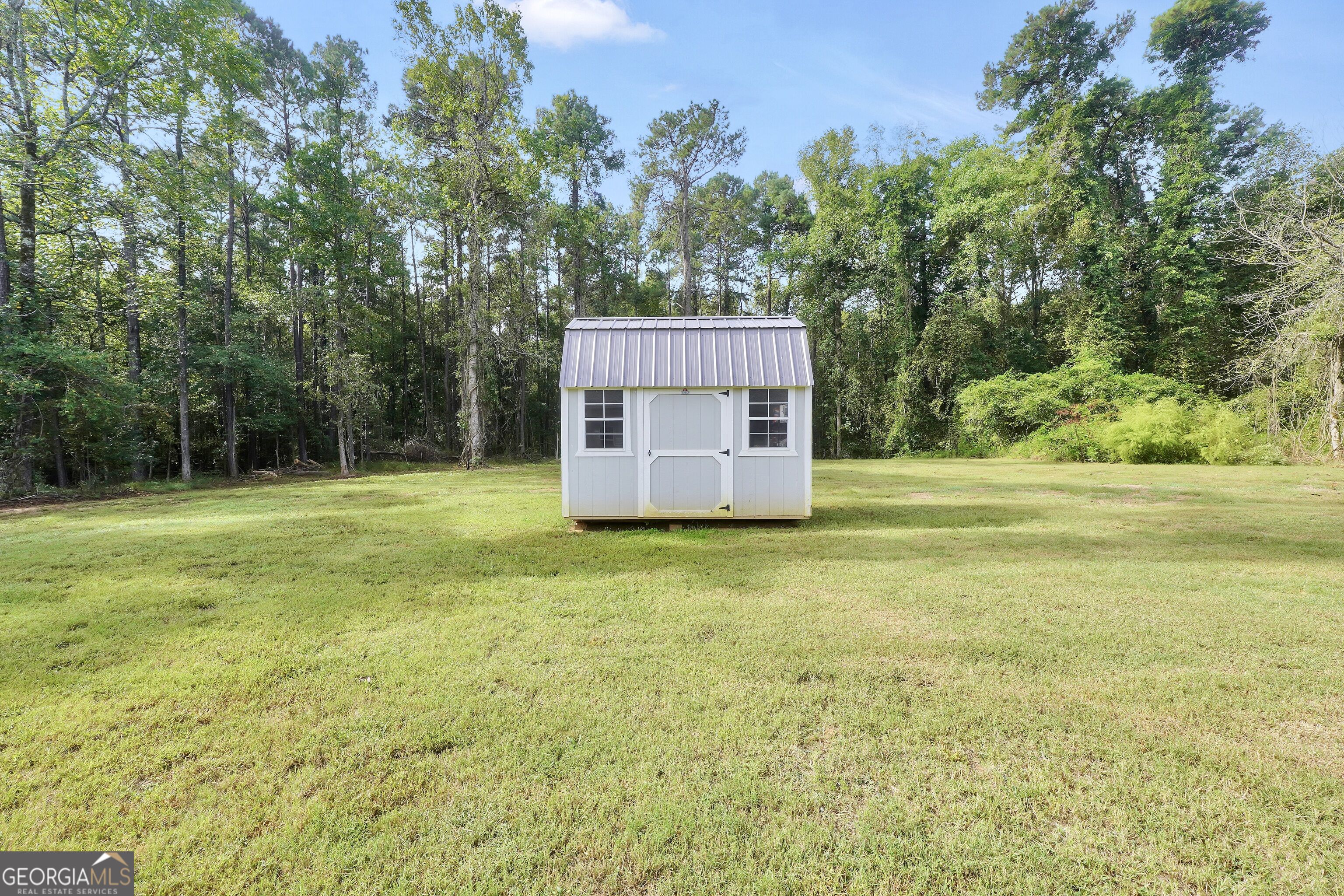 662 Grove Street Barnesville GA 30204
