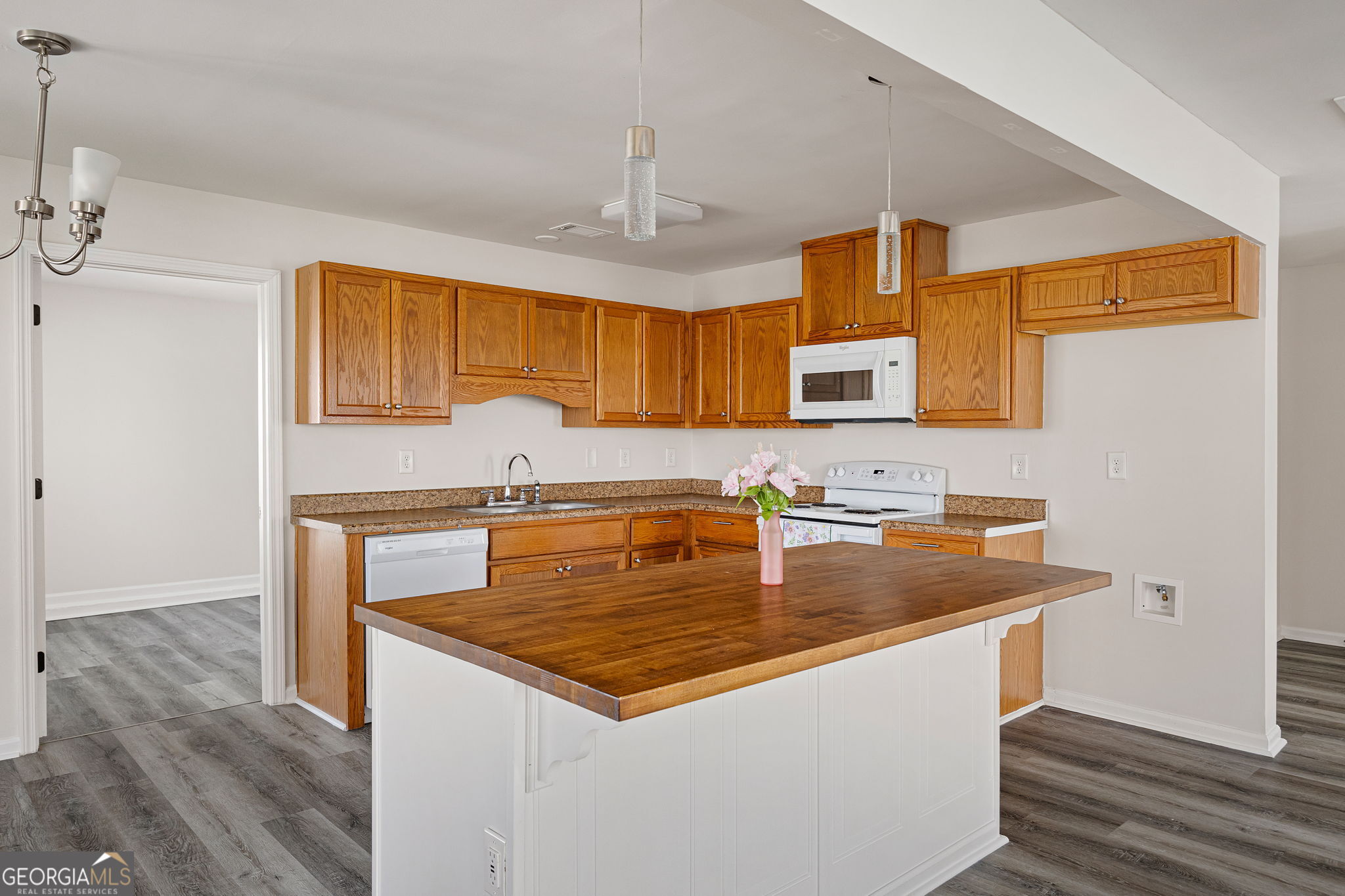415 Heritage Row Woodstock GA 30188