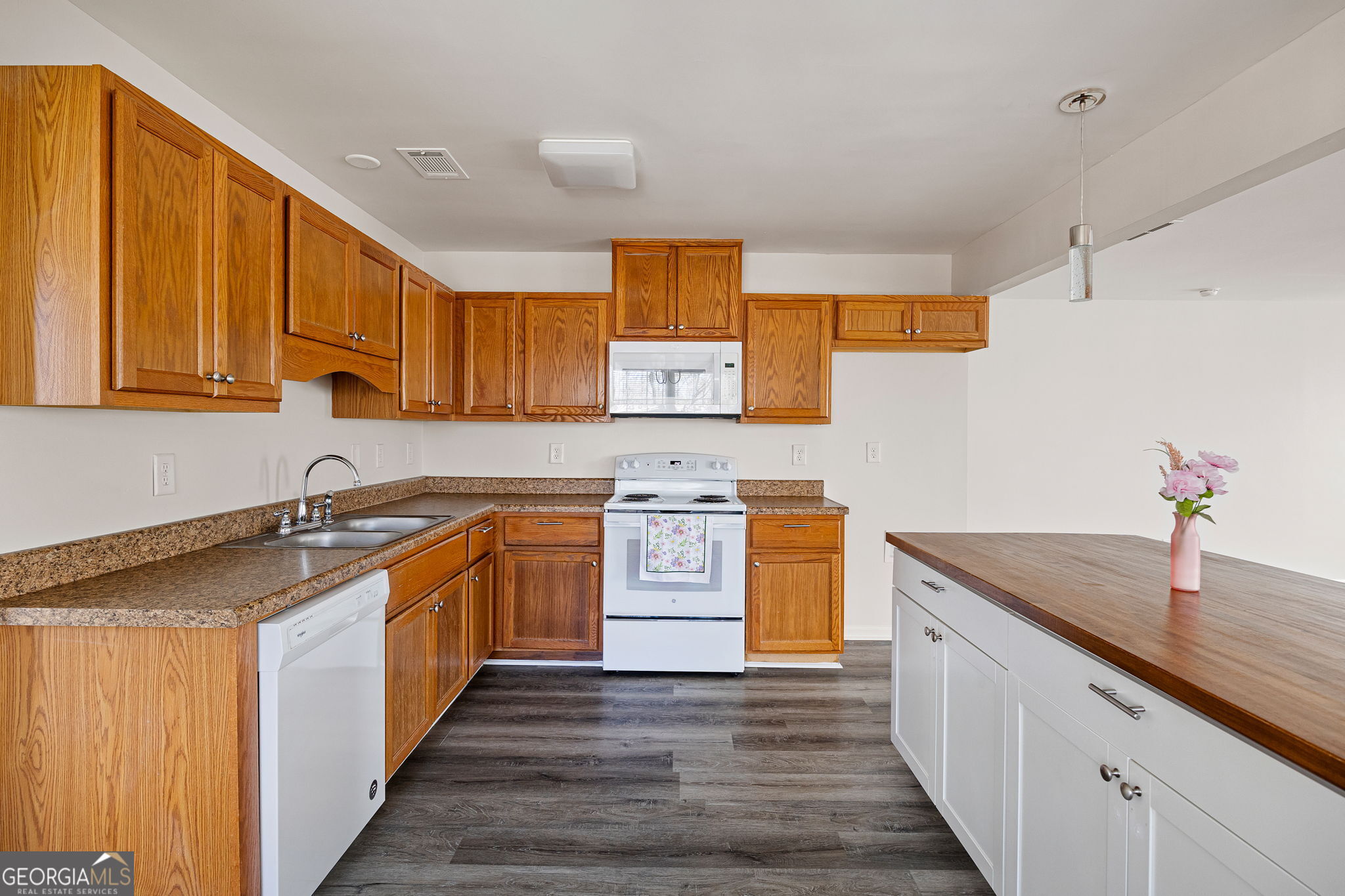 415 Heritage Row Woodstock GA 30188