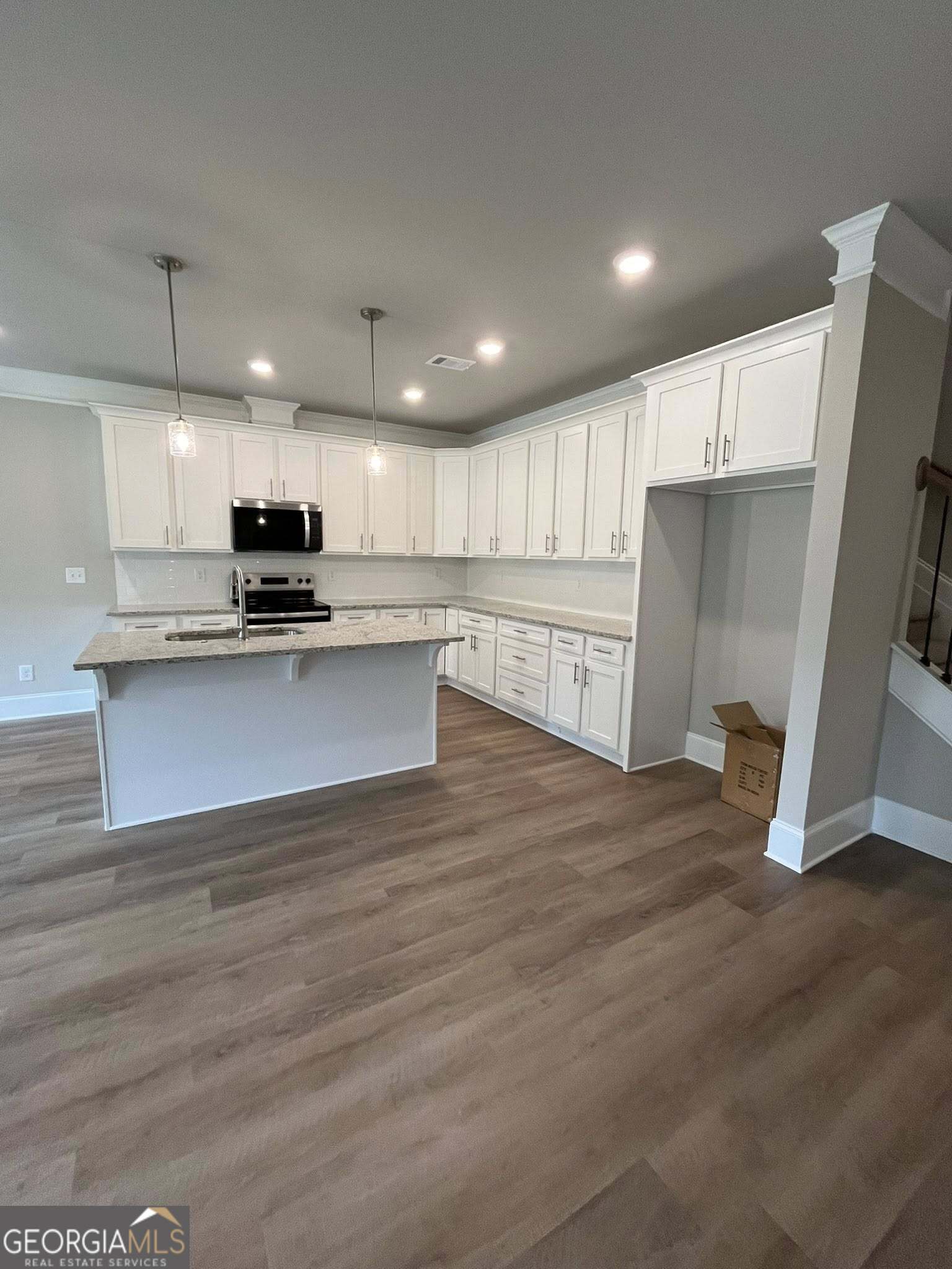 45 Creekside Commons Drive Hoschton GA 30548