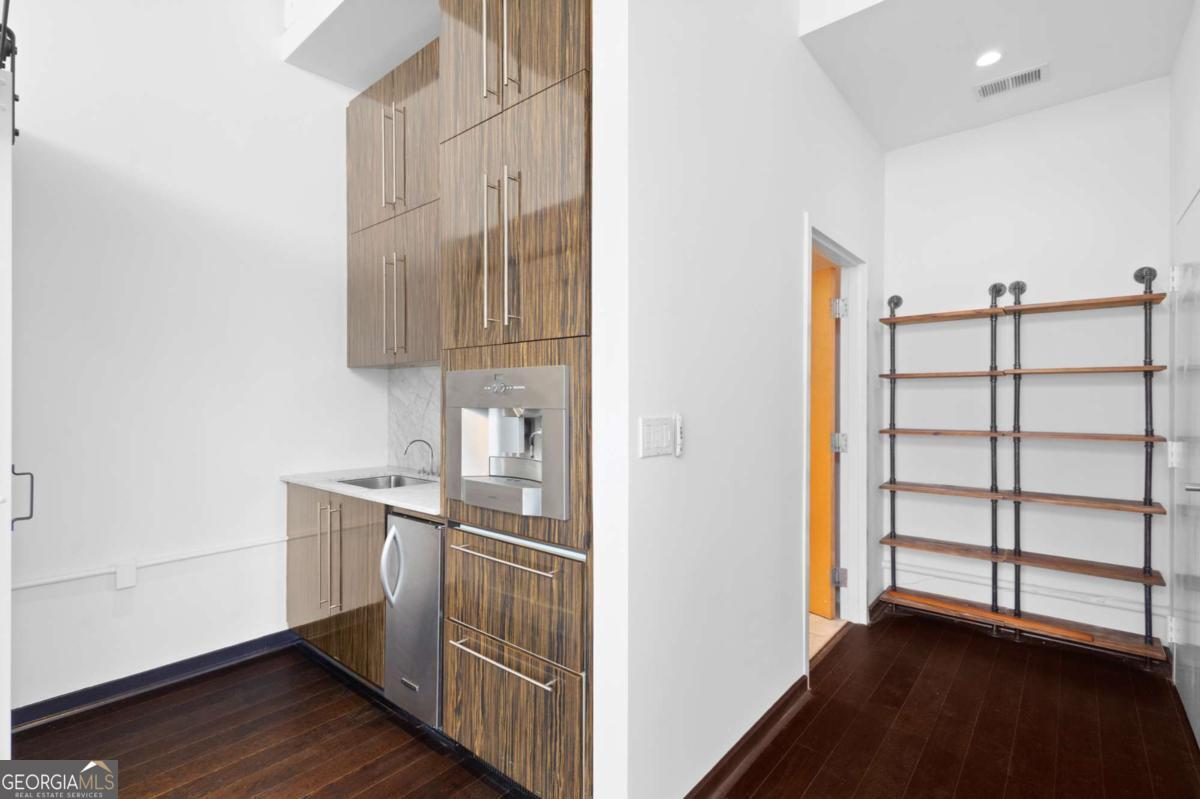 660 Glen Iris Drive Atlanta GA 30308