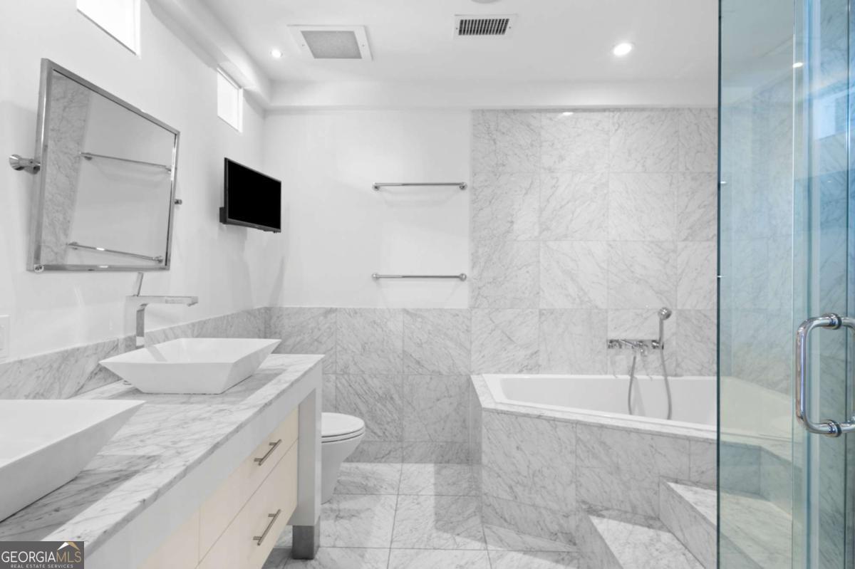 660 Glen Iris Drive Atlanta GA 30308