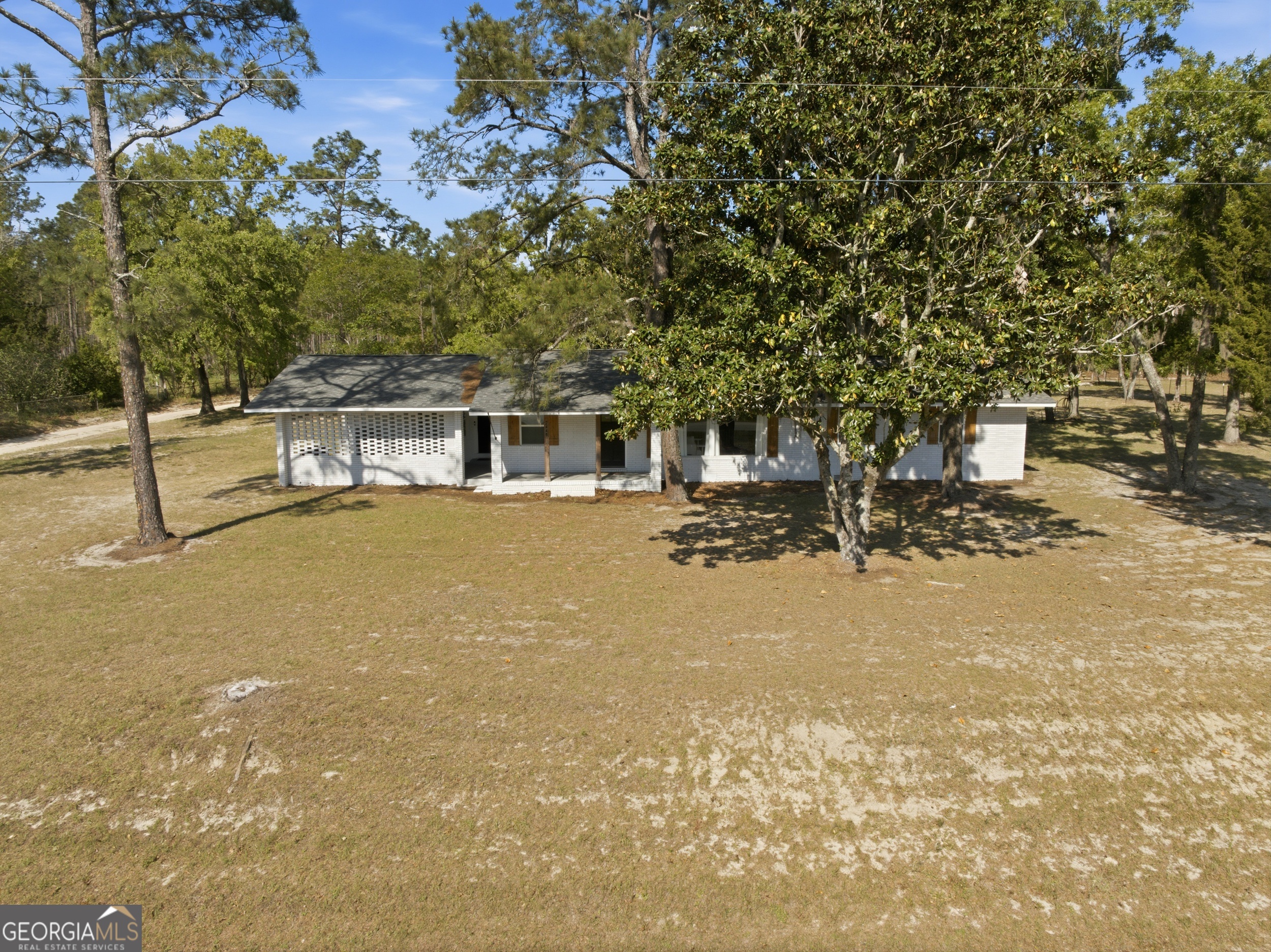 2448 Ware Street Blackshear GA 31516