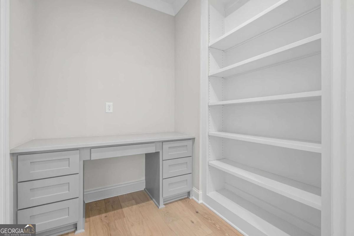 1221 Lakeside Overlook Canton GA 30114