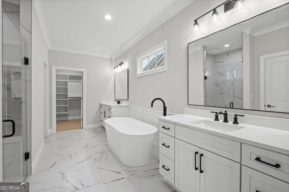 1221 Lakeside Overlook Canton GA 30114