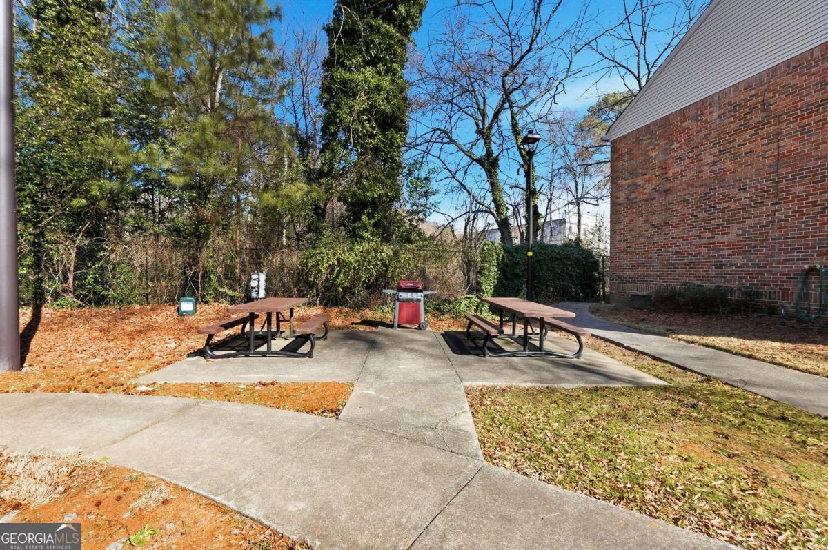 6700 Roswell Road Atlanta GA 30328
