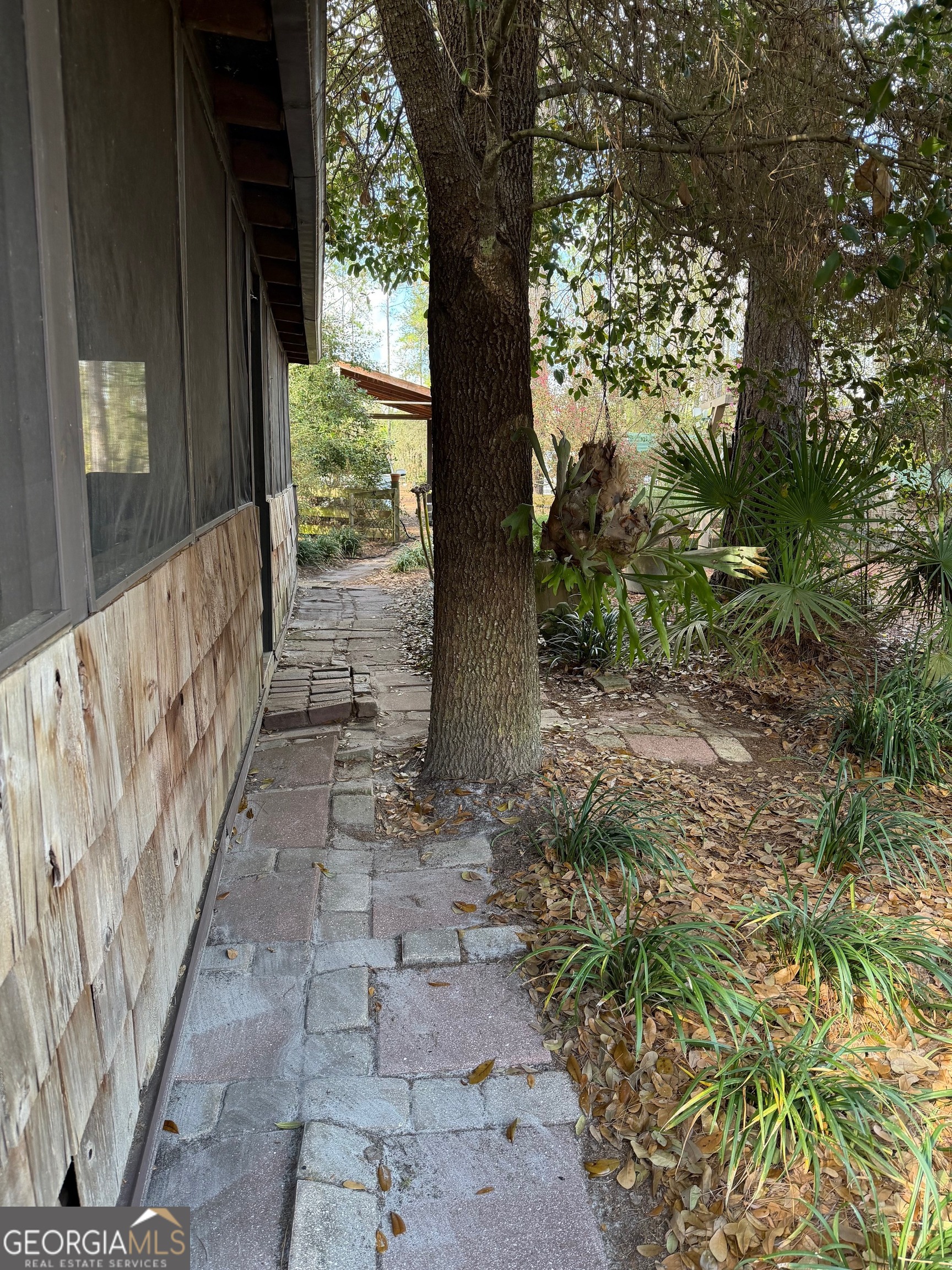 6642 Old Moniac Road St. George GA 31562