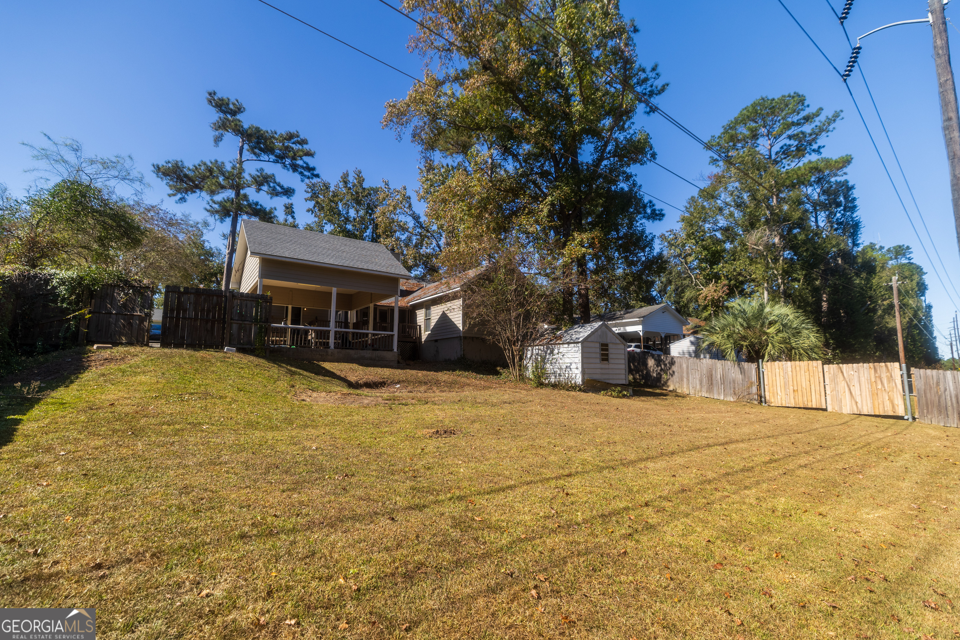 2303 S Sherwood Drive Valdosta GA 31602