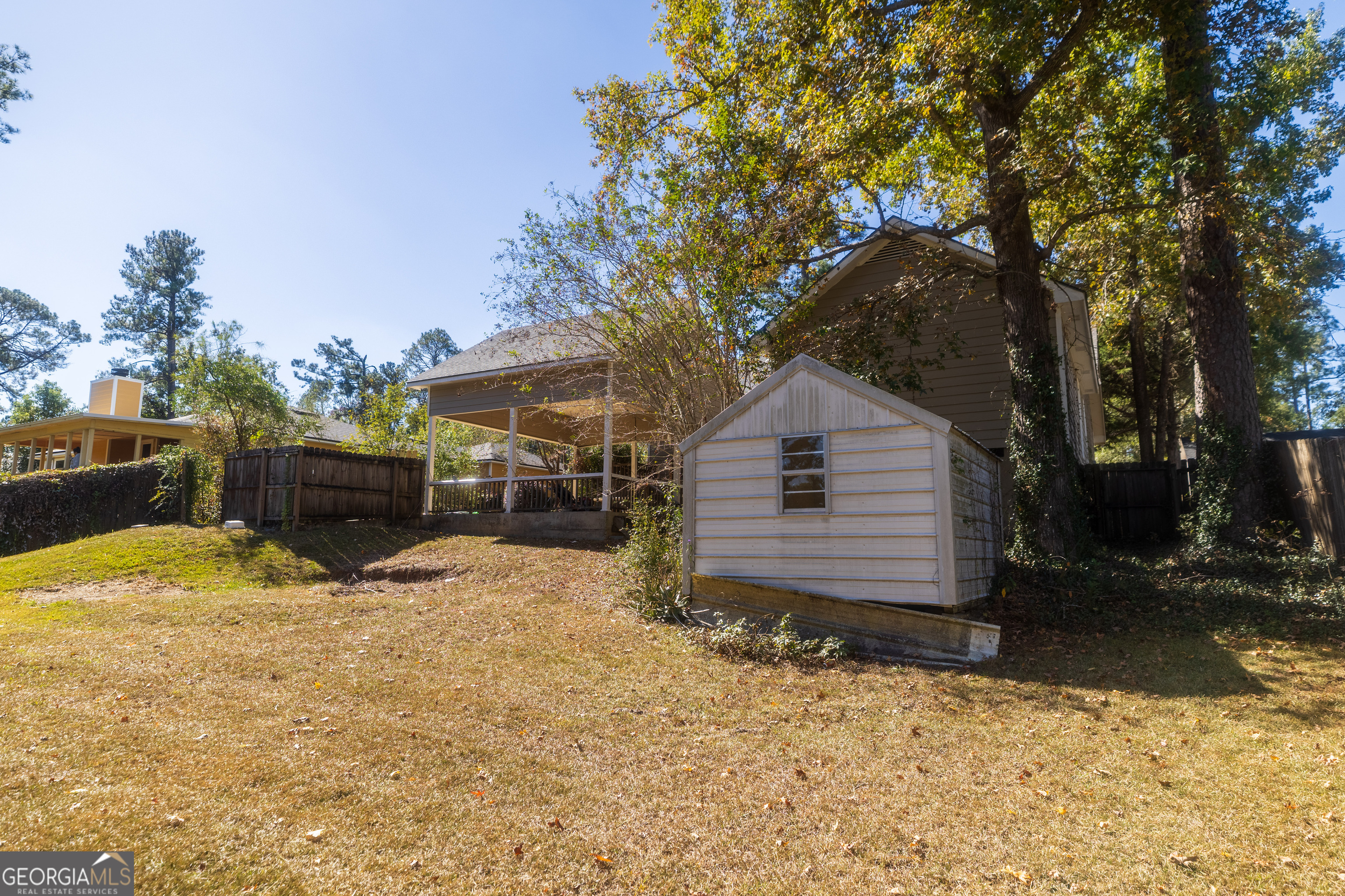 2303 S Sherwood Drive Valdosta GA 31602