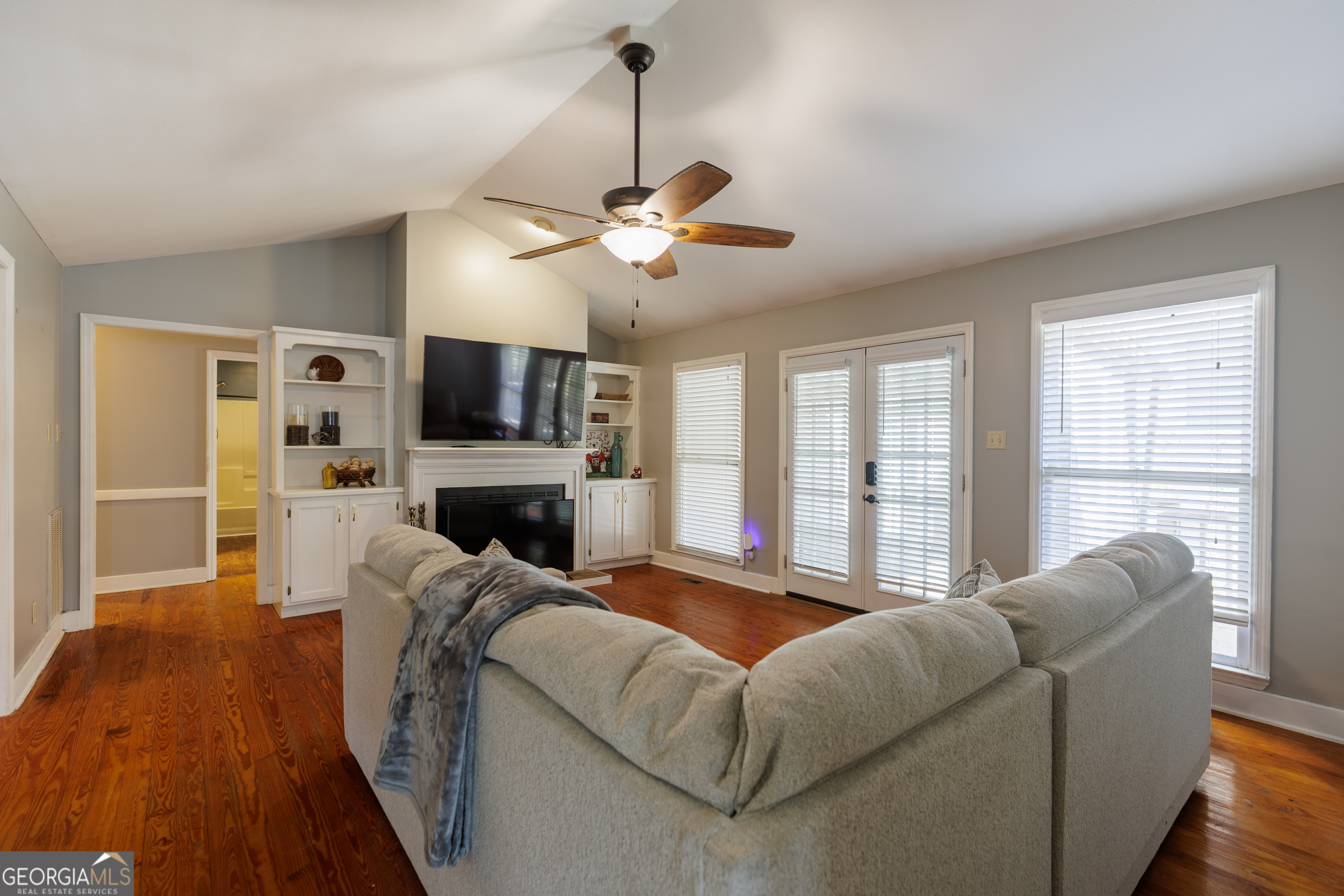2303 S Sherwood Drive Valdosta GA 31602