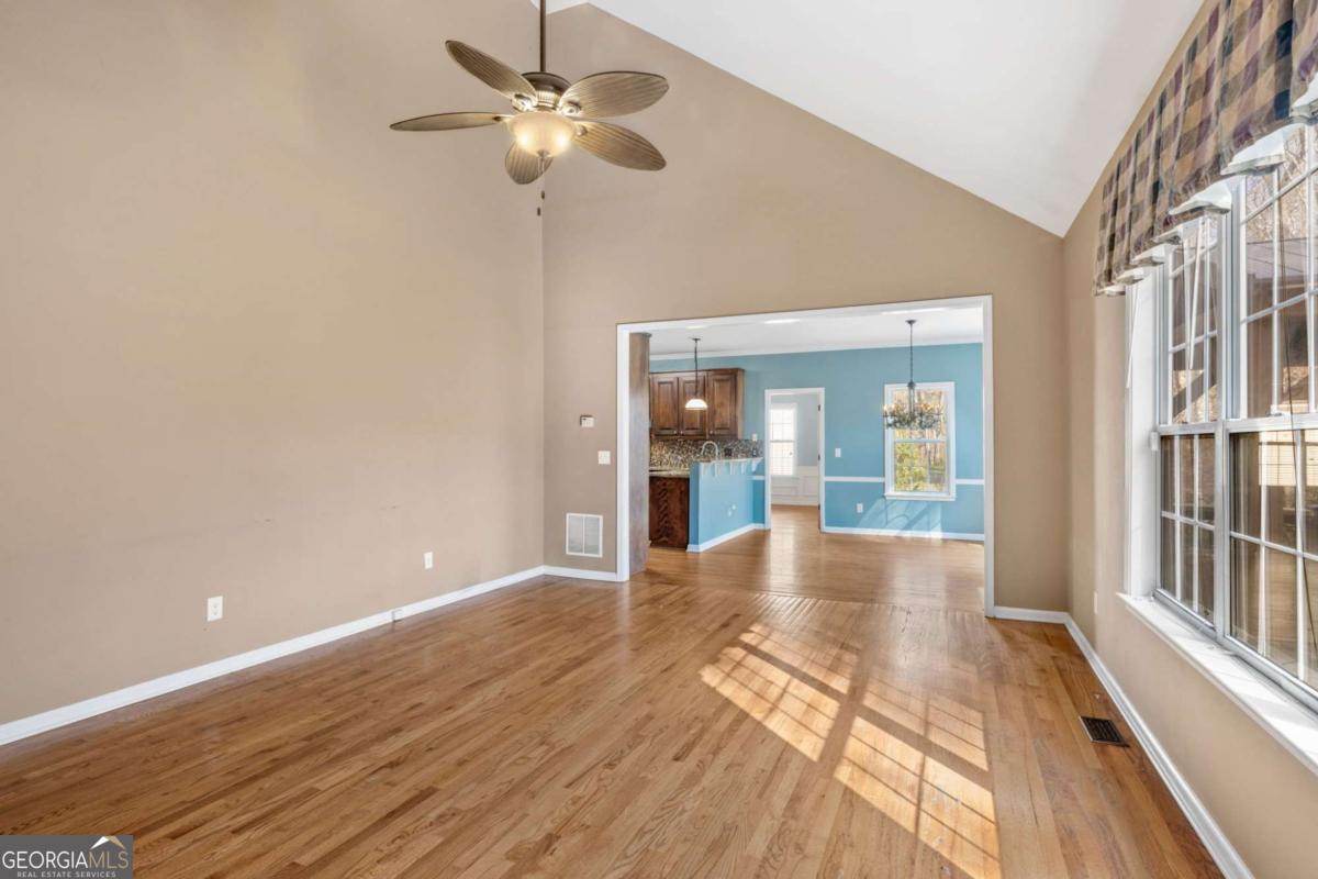 1041 Bonaventure Way Lawrenceville GA 30044
