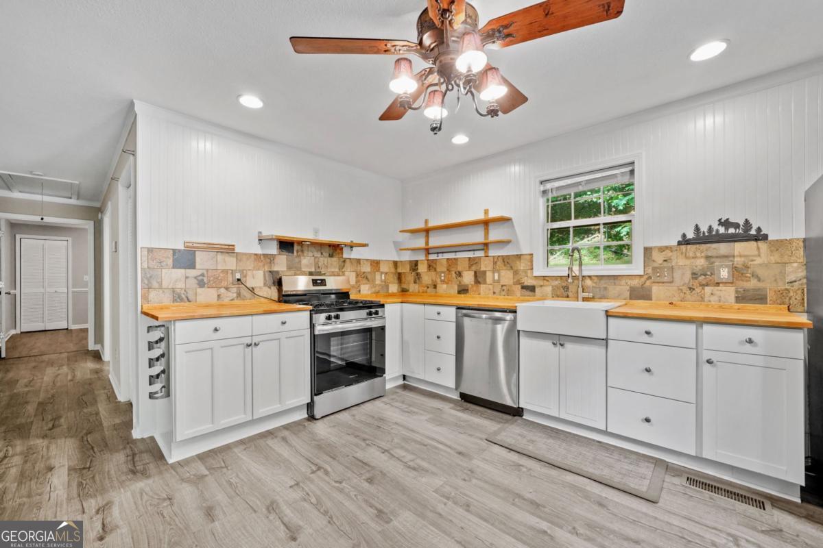 158 Bamby Lane Ellijay GA 30540