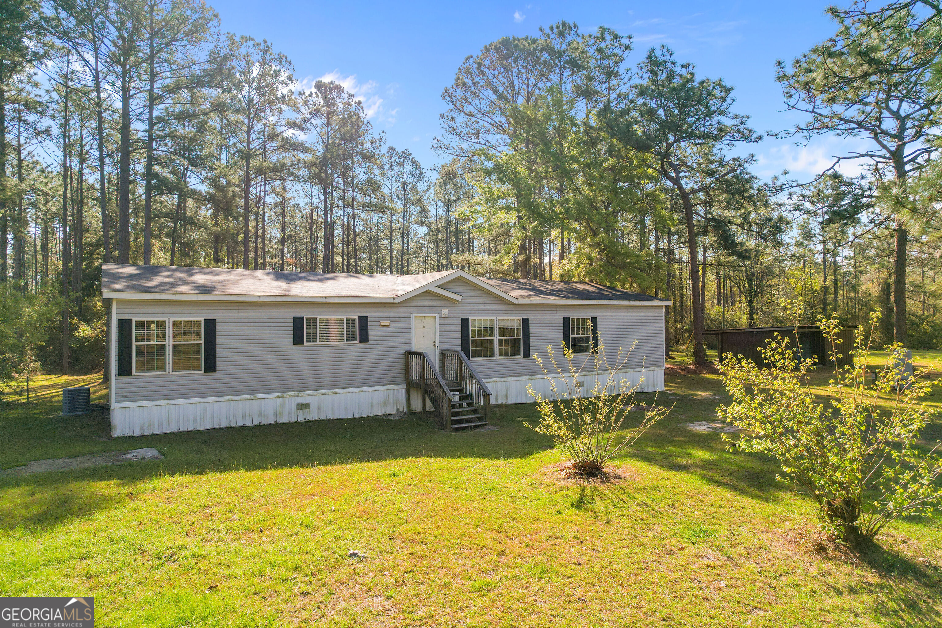 611 Sandy Run Road Jesup GA 31545