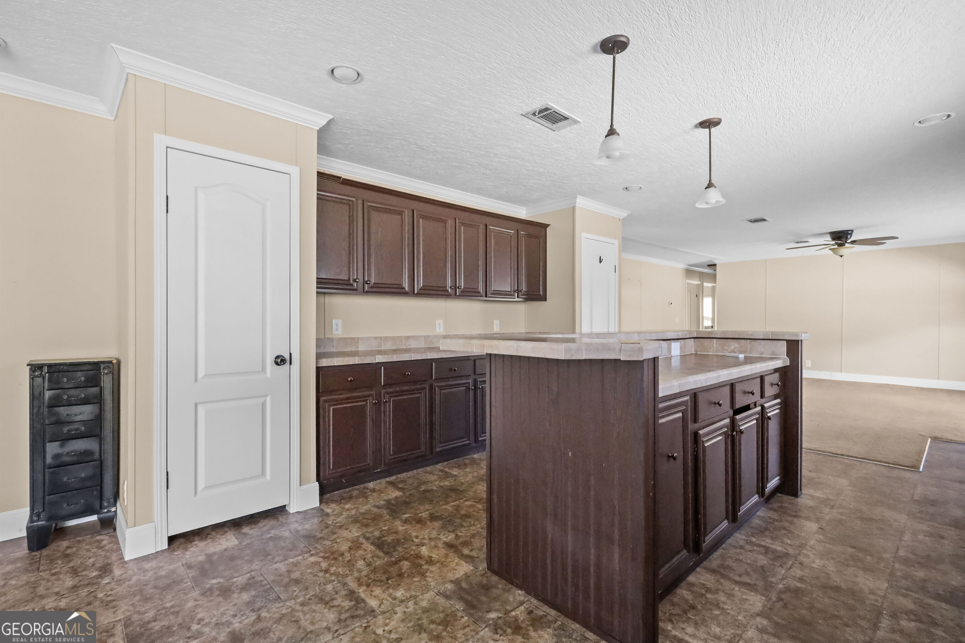 611 Sandy Run Road Jesup GA 31545