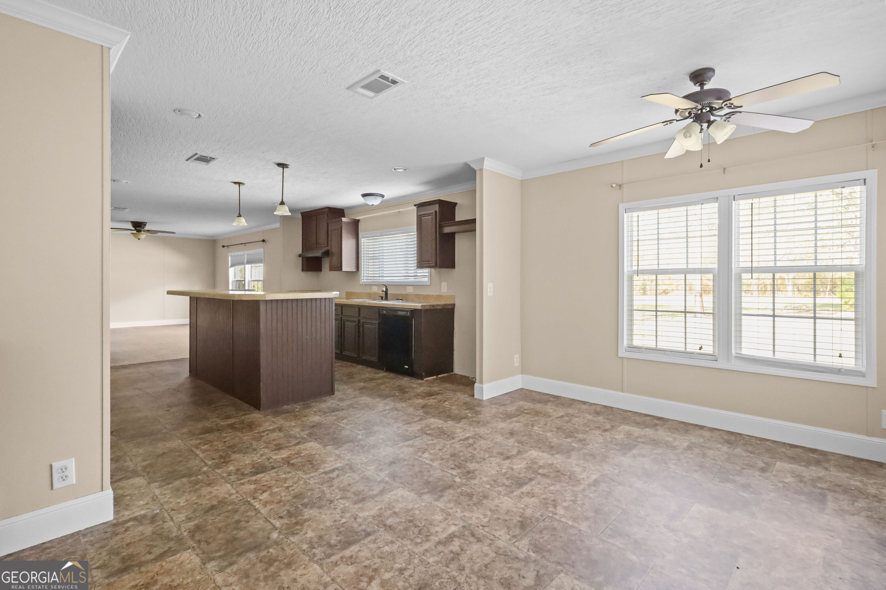 611 Sandy Run Road Jesup GA 31545