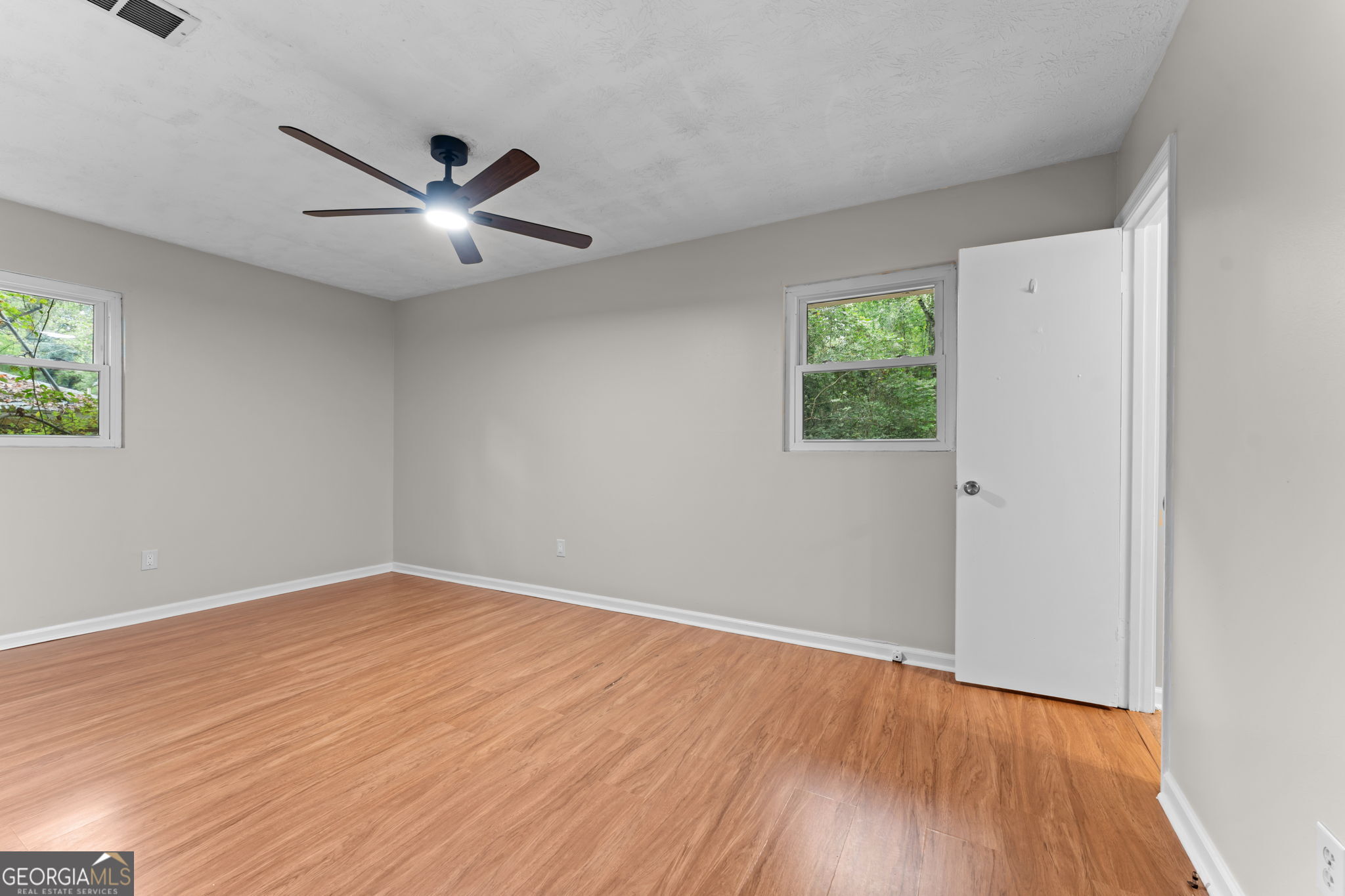 494 Sunset Circle Forsyth GA 31029