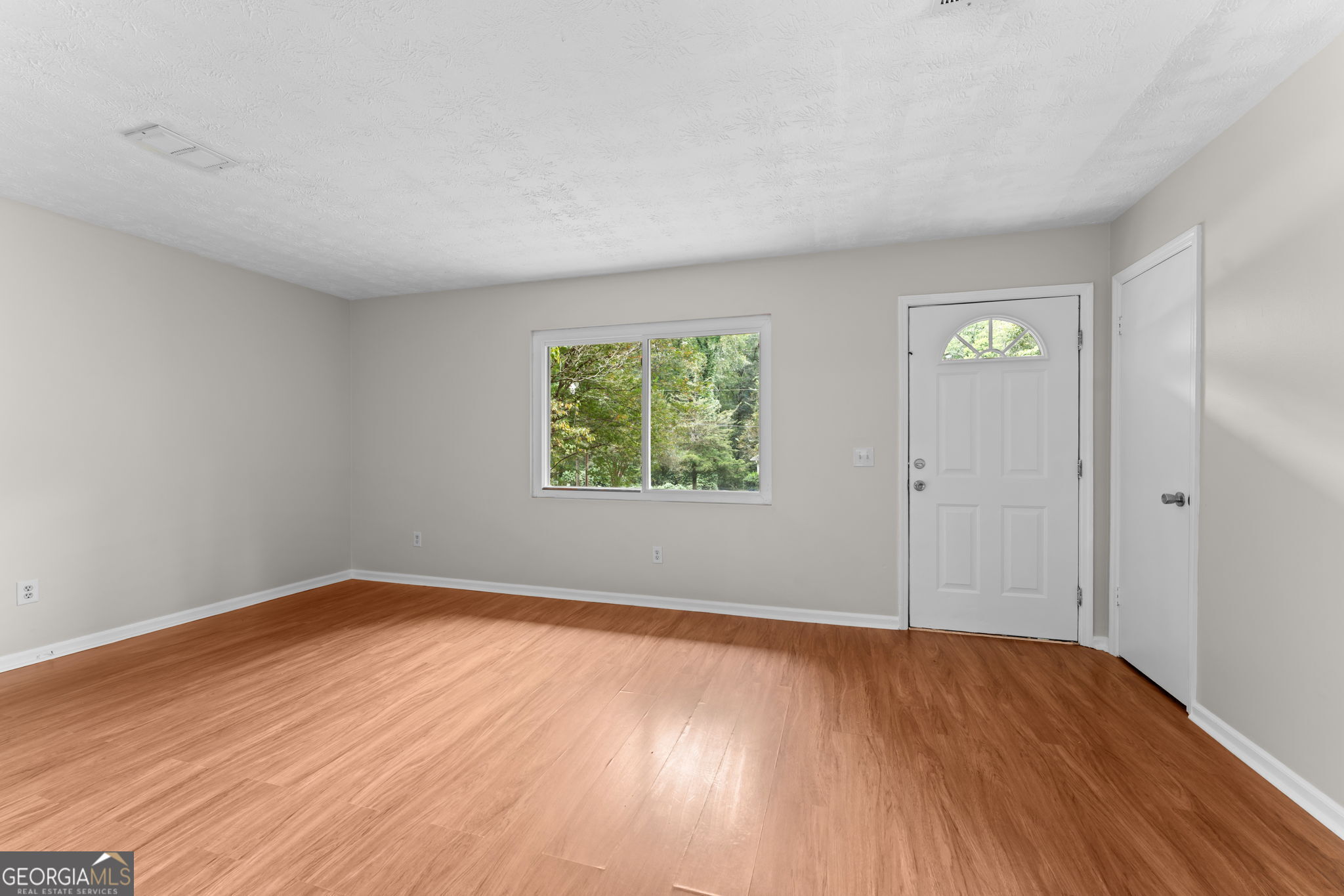 494 Sunset Circle Forsyth GA 31029