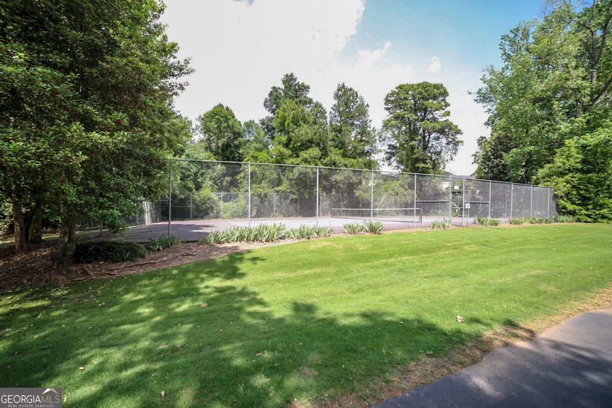 135 S Stratford Drive Athens GA 30605