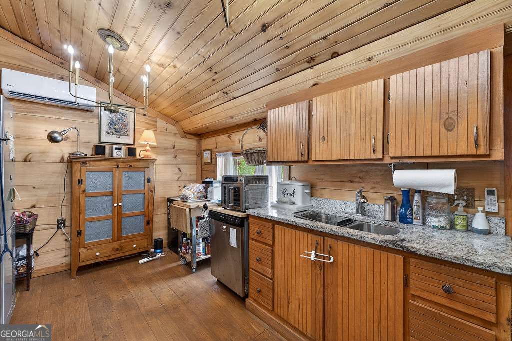 2731 Tate Road Blairsville GA 30512