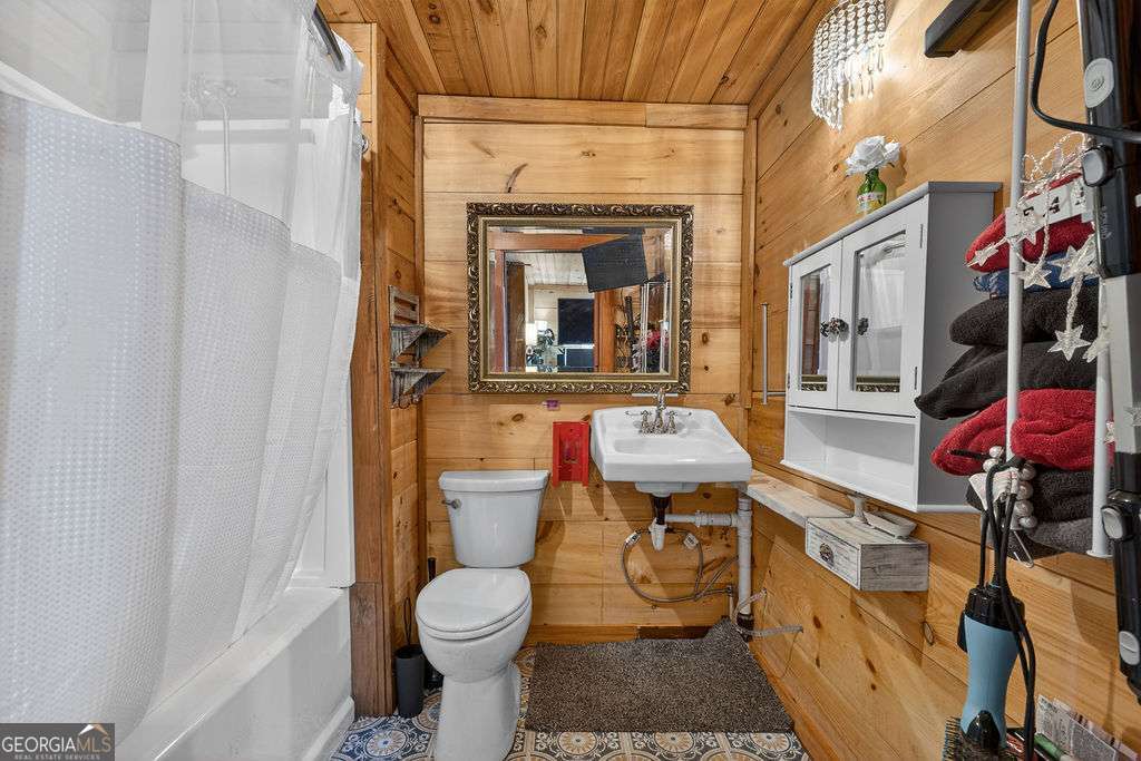 2731 Tate Road Blairsville GA 30512