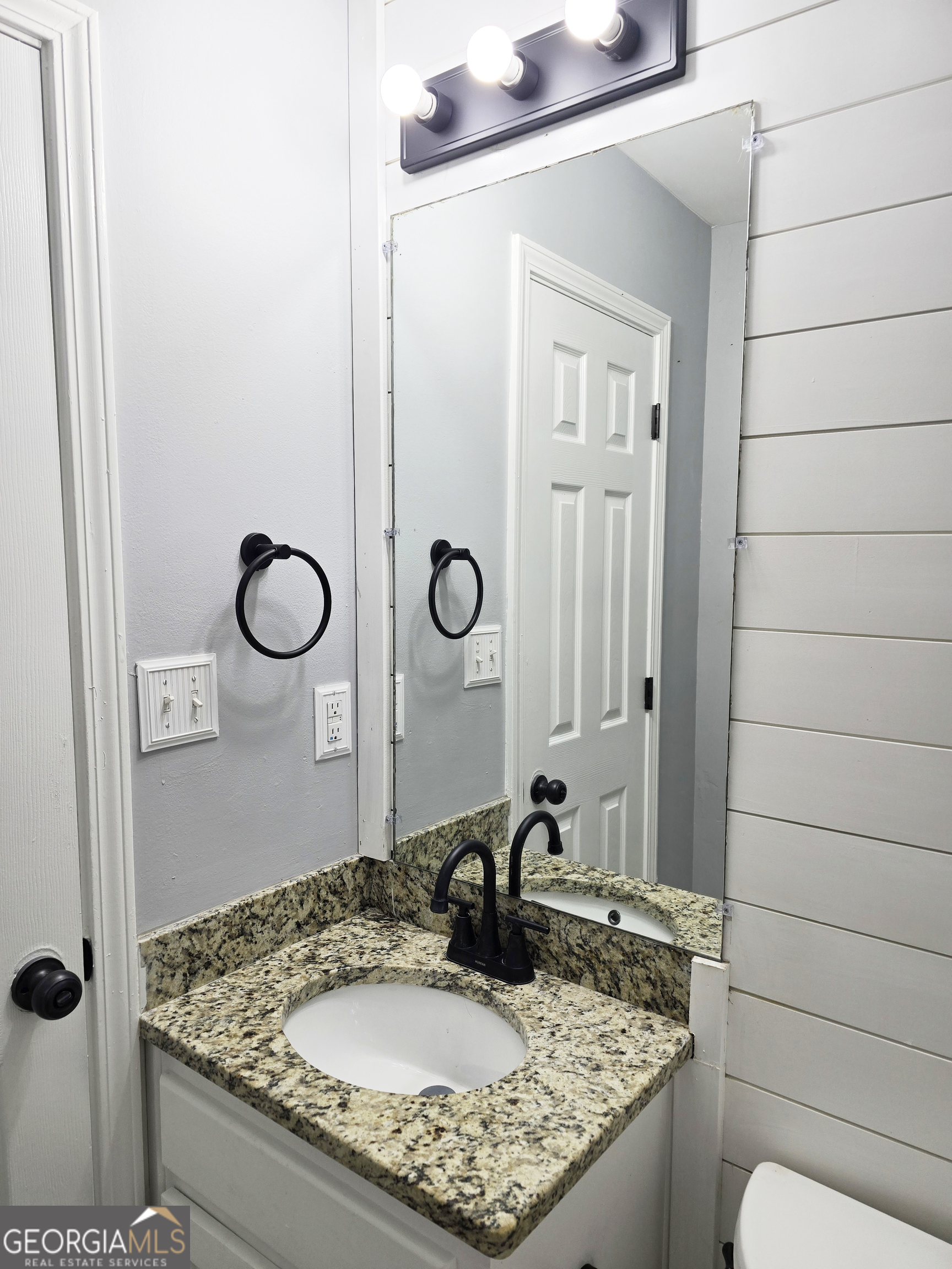 125 Planters Walk Locust Grove GA 30248