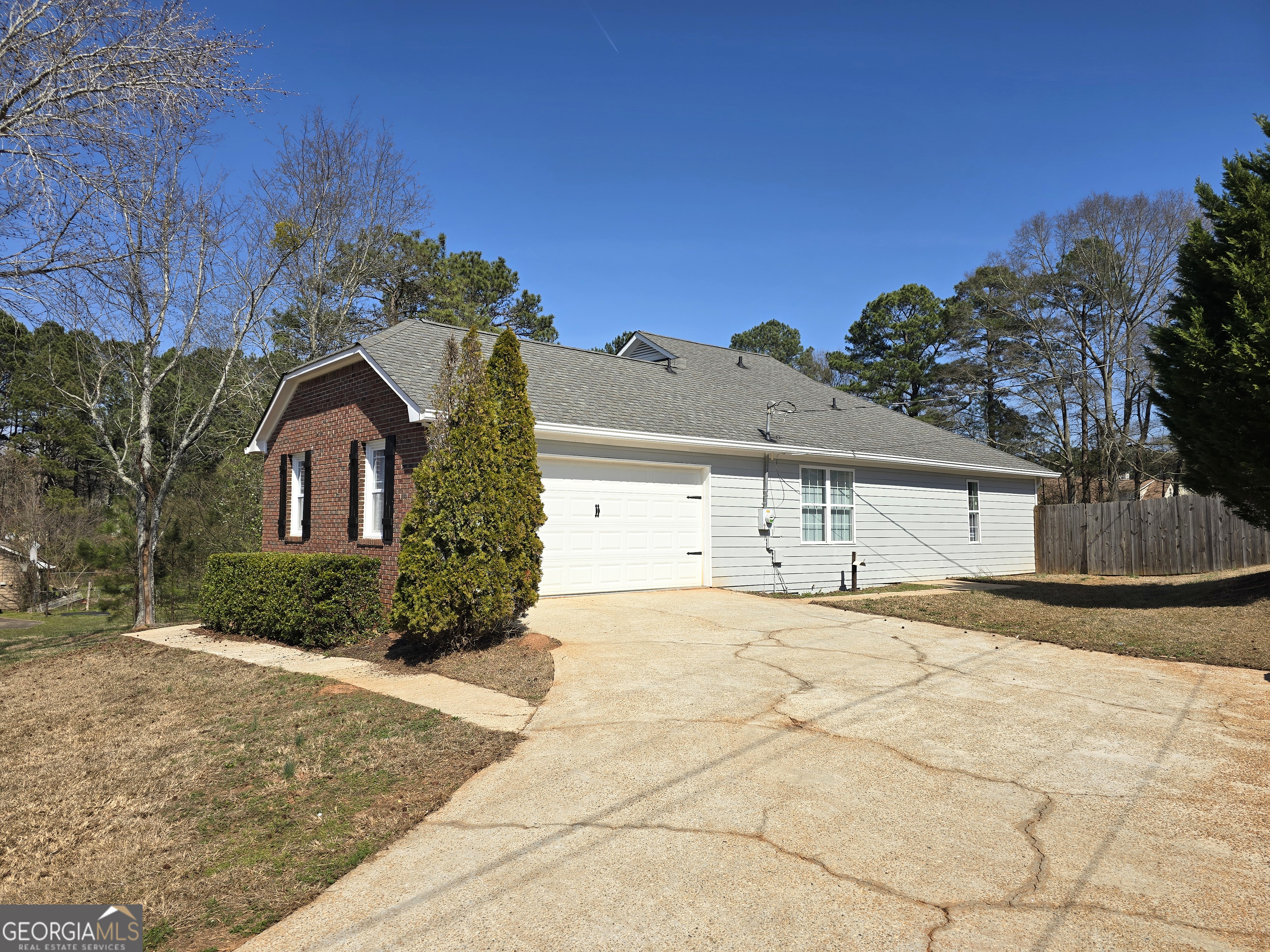 125 Planters Walk Locust Grove GA 30248