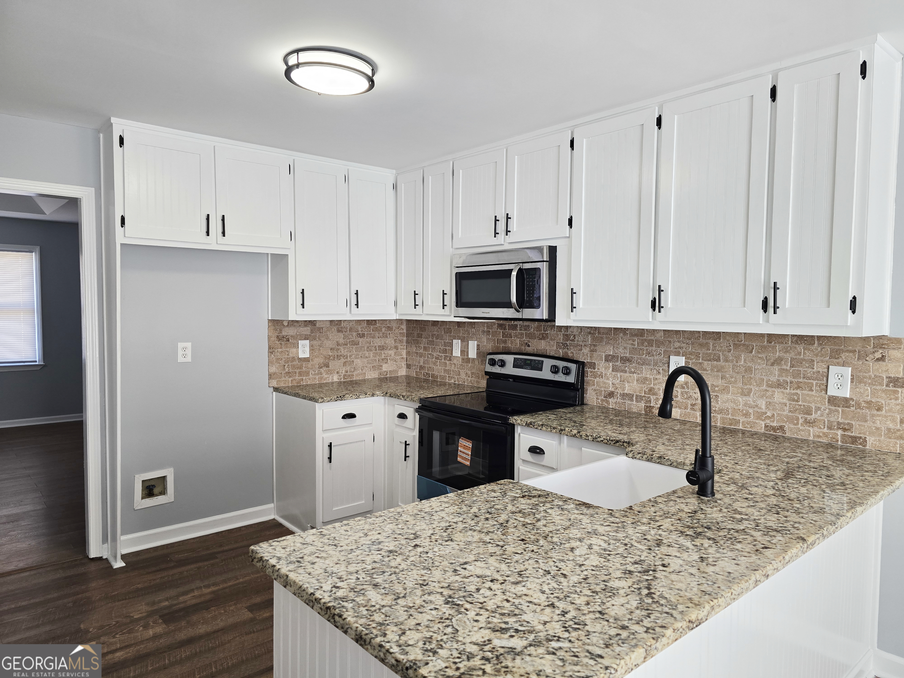 125 Planters Walk Locust Grove GA 30248