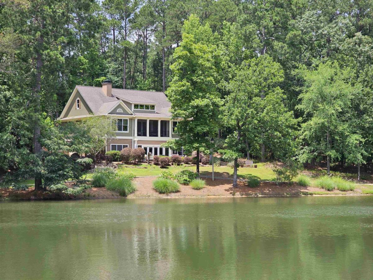 1030 Yazoo Fishery Greensboro GA 30642