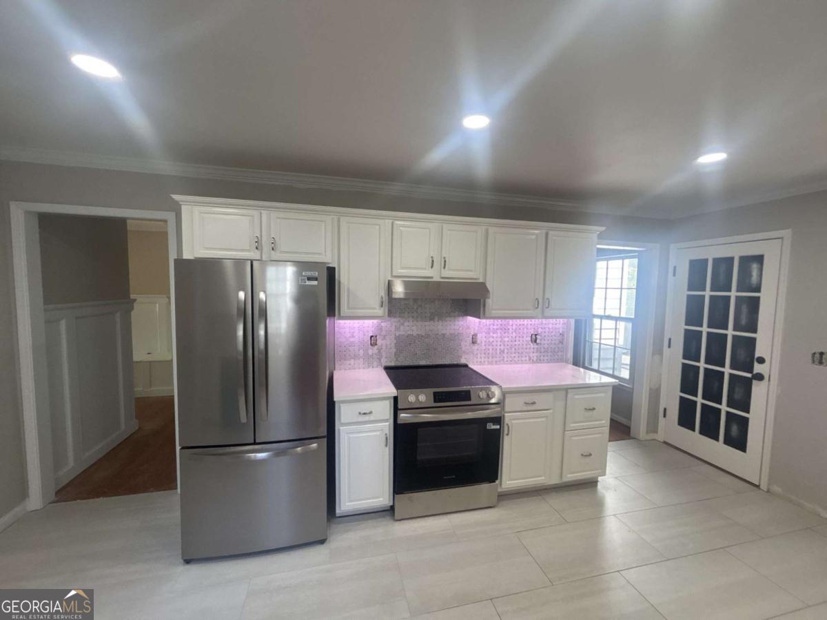 567 Leah Drive Powder Springs GA 30127