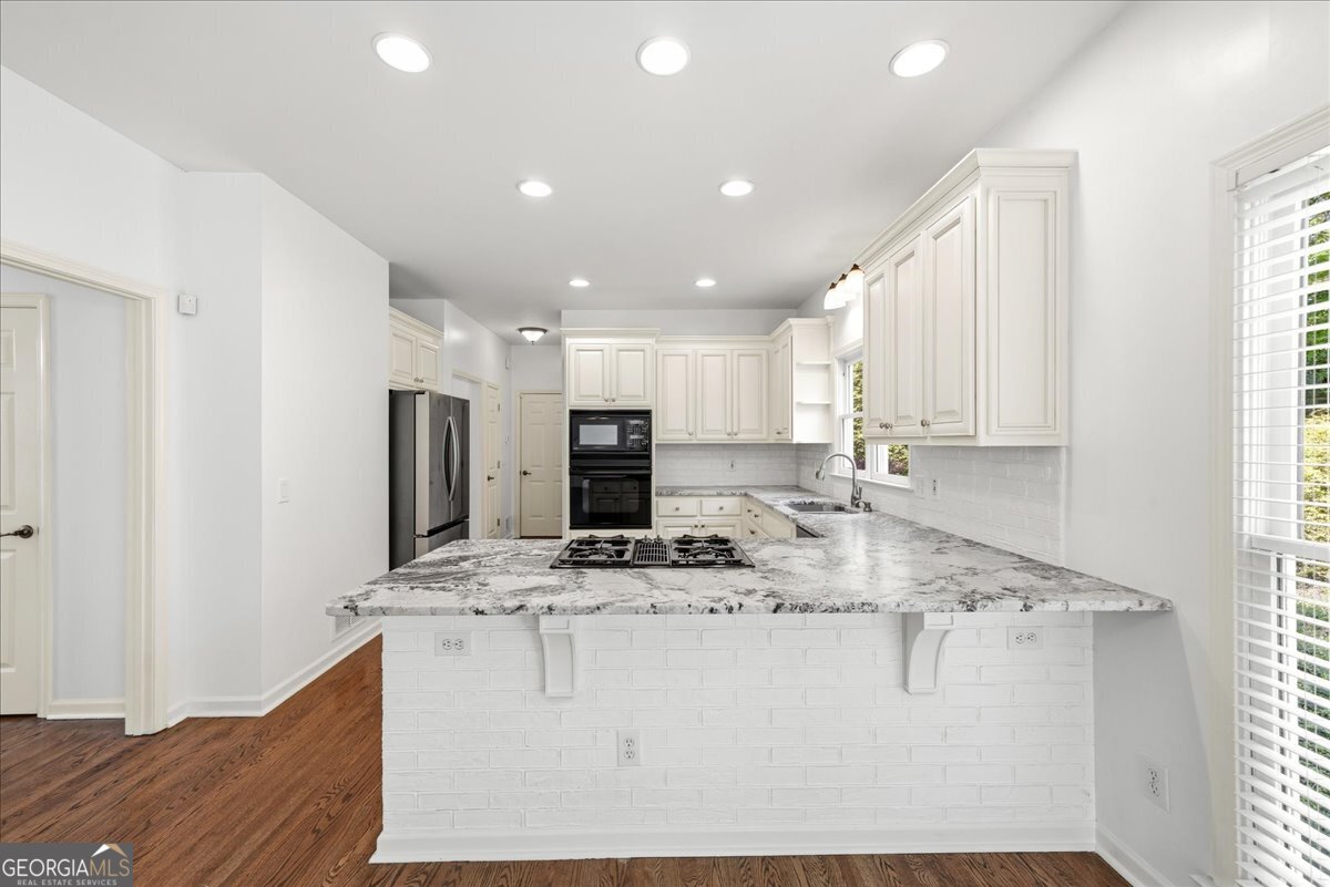 520 Waterside Court Canton GA 30114