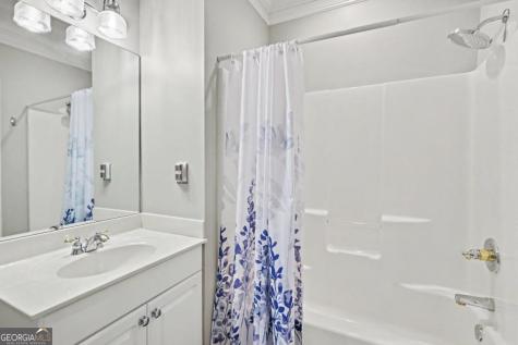 112 Gleneagle Court Clayton GA 30525