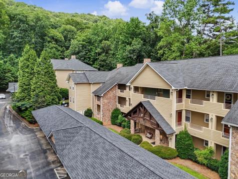 112 Gleneagle Court Clayton GA 30525