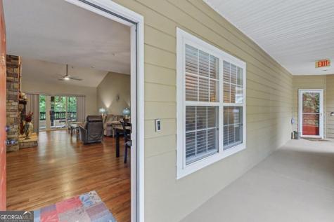 112 Gleneagle Court Clayton GA 30525