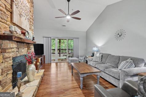 112 Gleneagle Court Clayton GA 30525