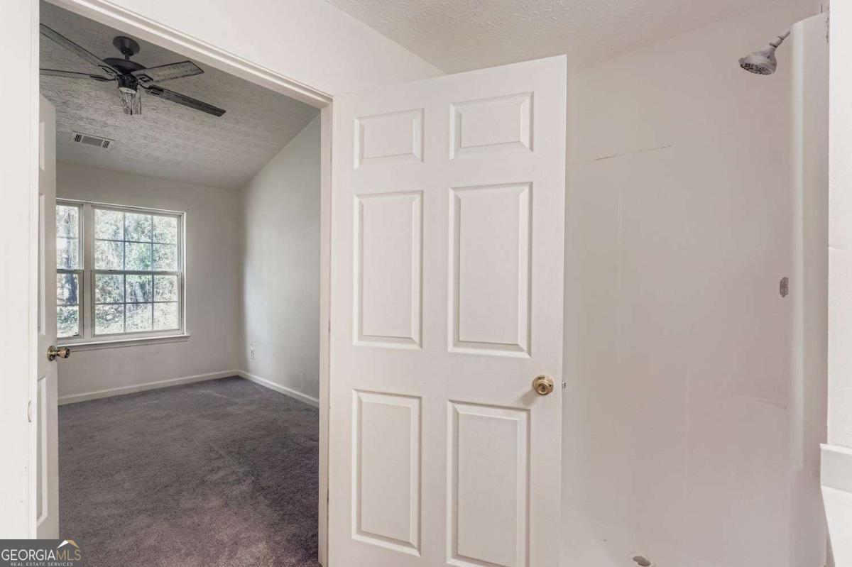 1025 Lakeside Circle Covington GA 30016