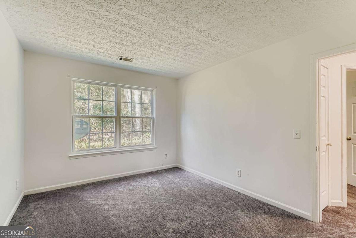 1025 Lakeside Circle Covington GA 30016