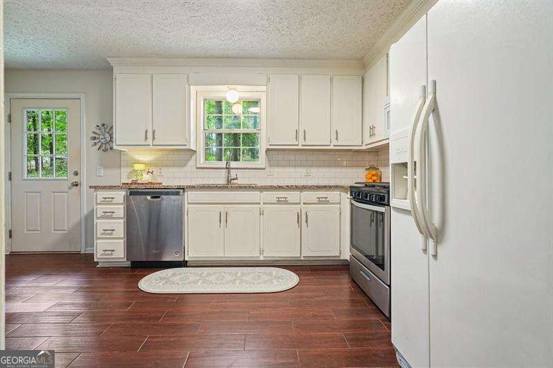 219 Oak Forest Drive Canton GA 30115