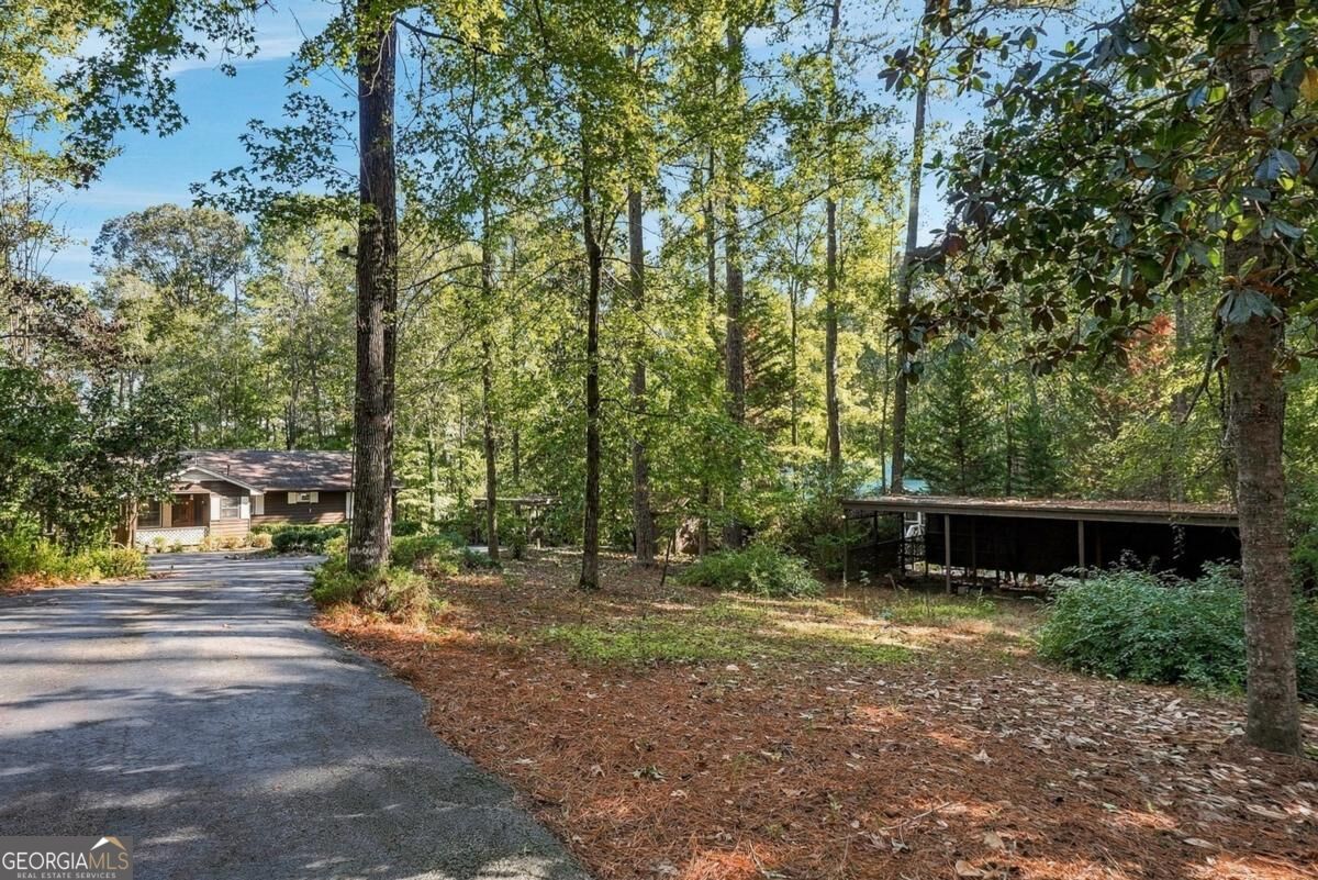 35 Point North Drive Hogansville GA 30230
